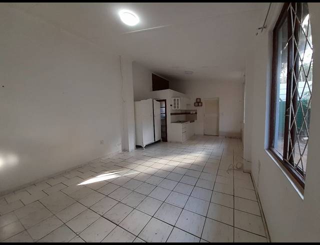 1 BEDROOM APARTMENT RENTED IN WINKLESPRUIT